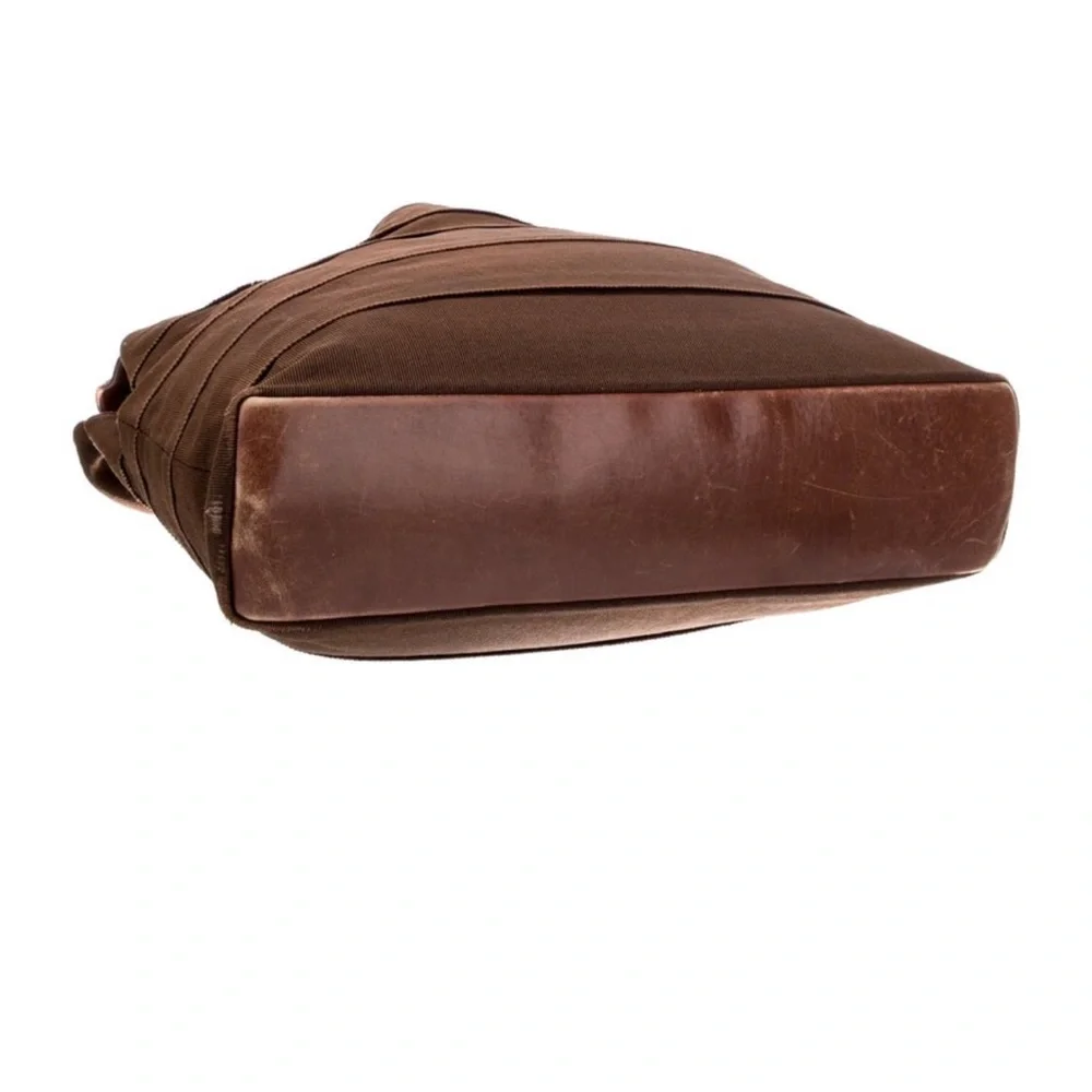 Ferragamo Brown Shoulder Bag - Picture 7 of 13